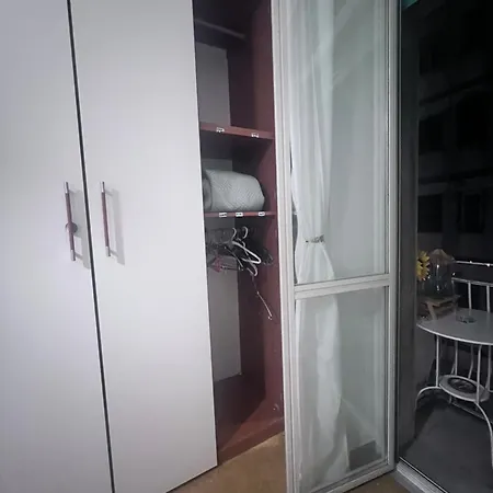 Na Notte A Δωμάτια σε οικογενειακή κατοικία Ρώμη